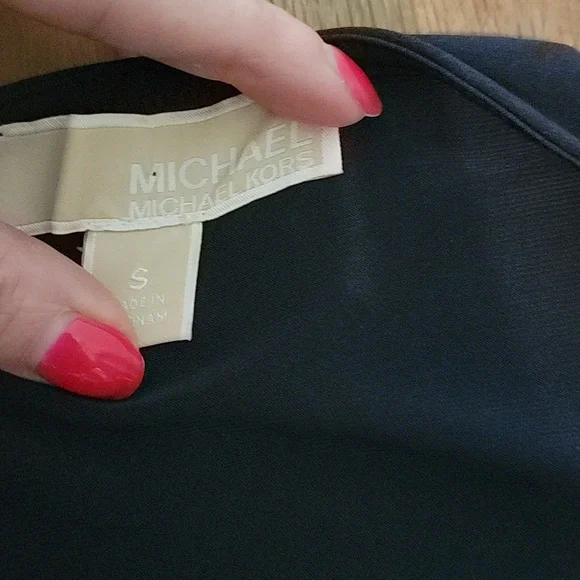 Michael Kors Navy Wrap Mini Dress~Size Small - Picture 2 of 6